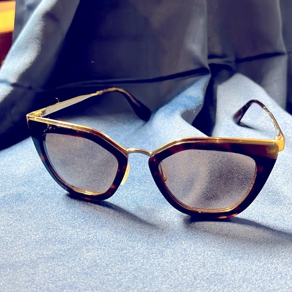 PRADA PR 53SS CATWALK - Picture 2 of 3